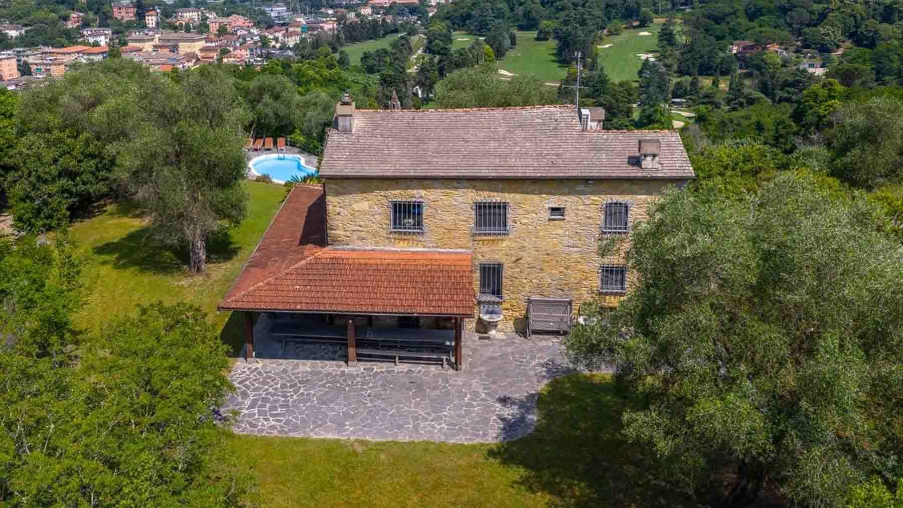 Villa panoramica con piscina a Rapallo, Liguria