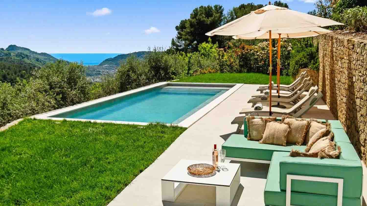Villa panoramica con piscina a Dolceacqua