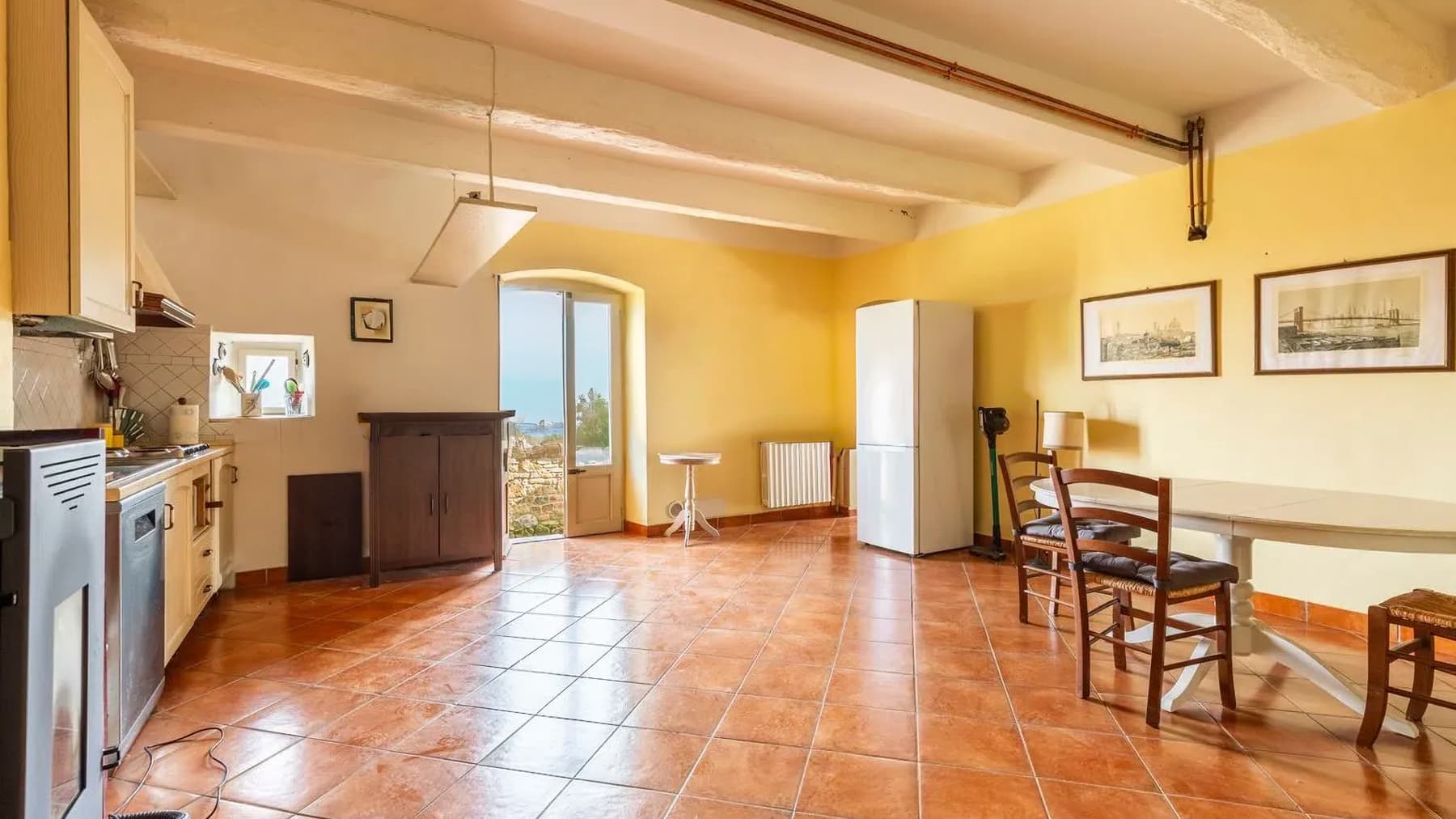Casale nel cuore del Chianti a San Donato, Toscana