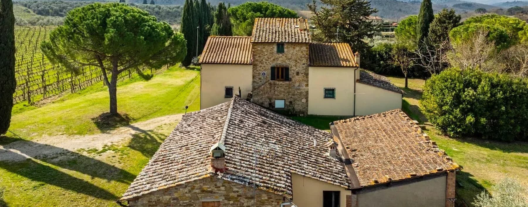 Casale nel cuore del Chianti a San Donato, Toscana