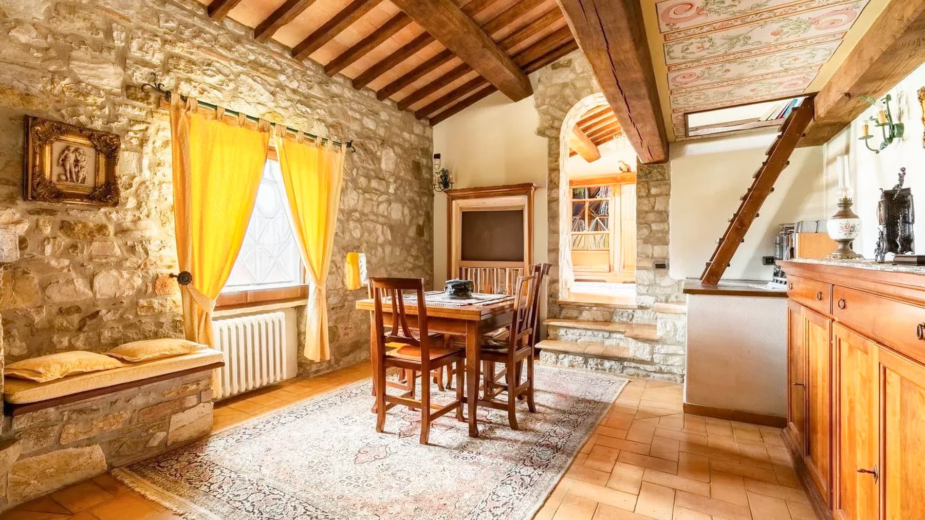 Interiors (14)