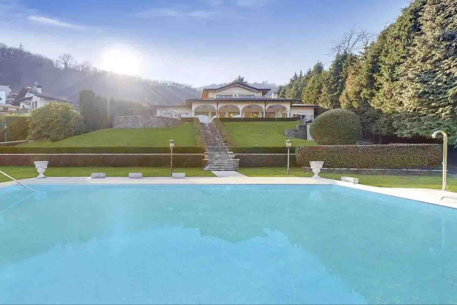 Villa Overlooking Lago Maggiore in Stresa, Piedmont