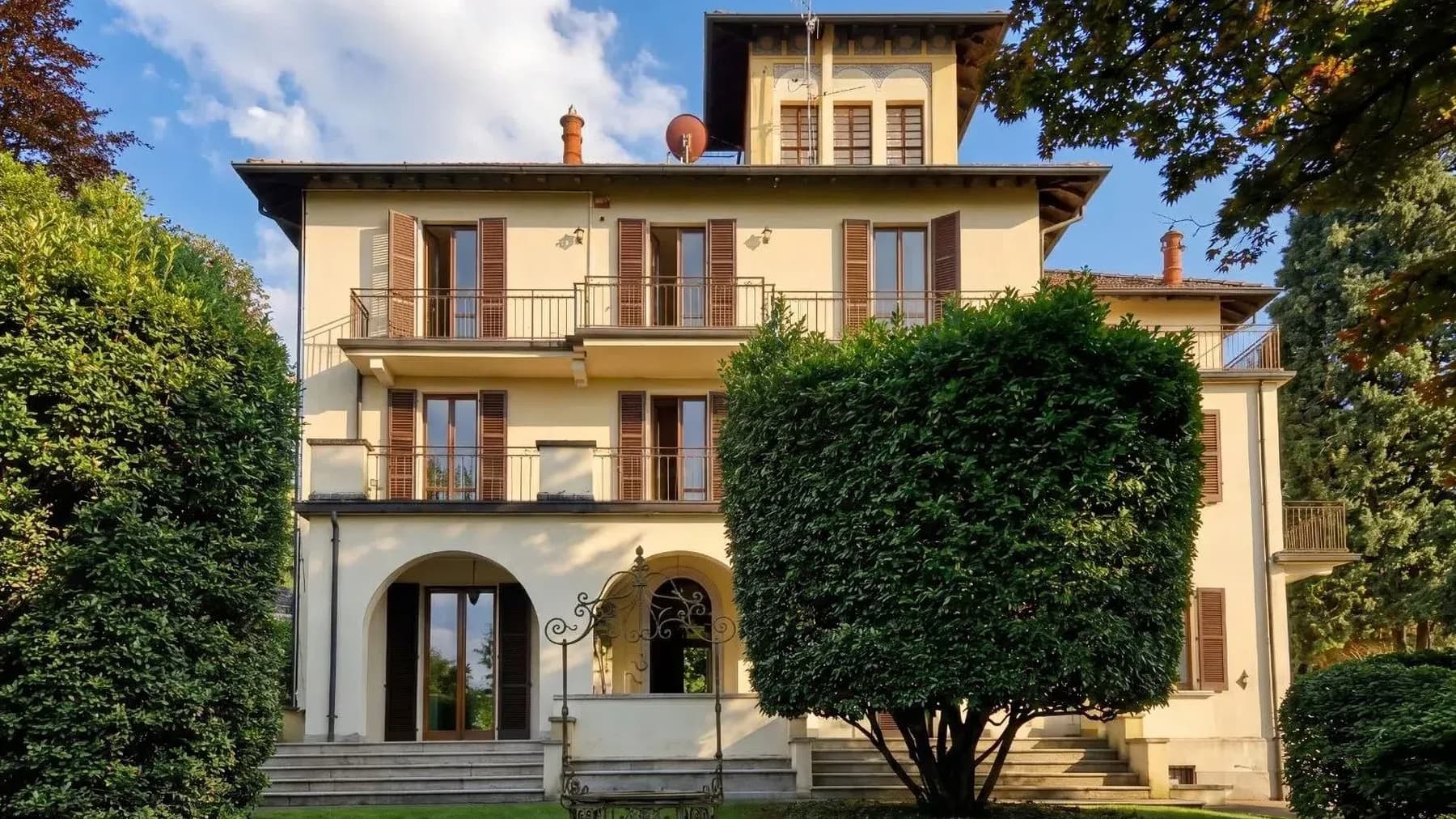 Villa Liberty a Stresa con vista sul Lago Maggiore