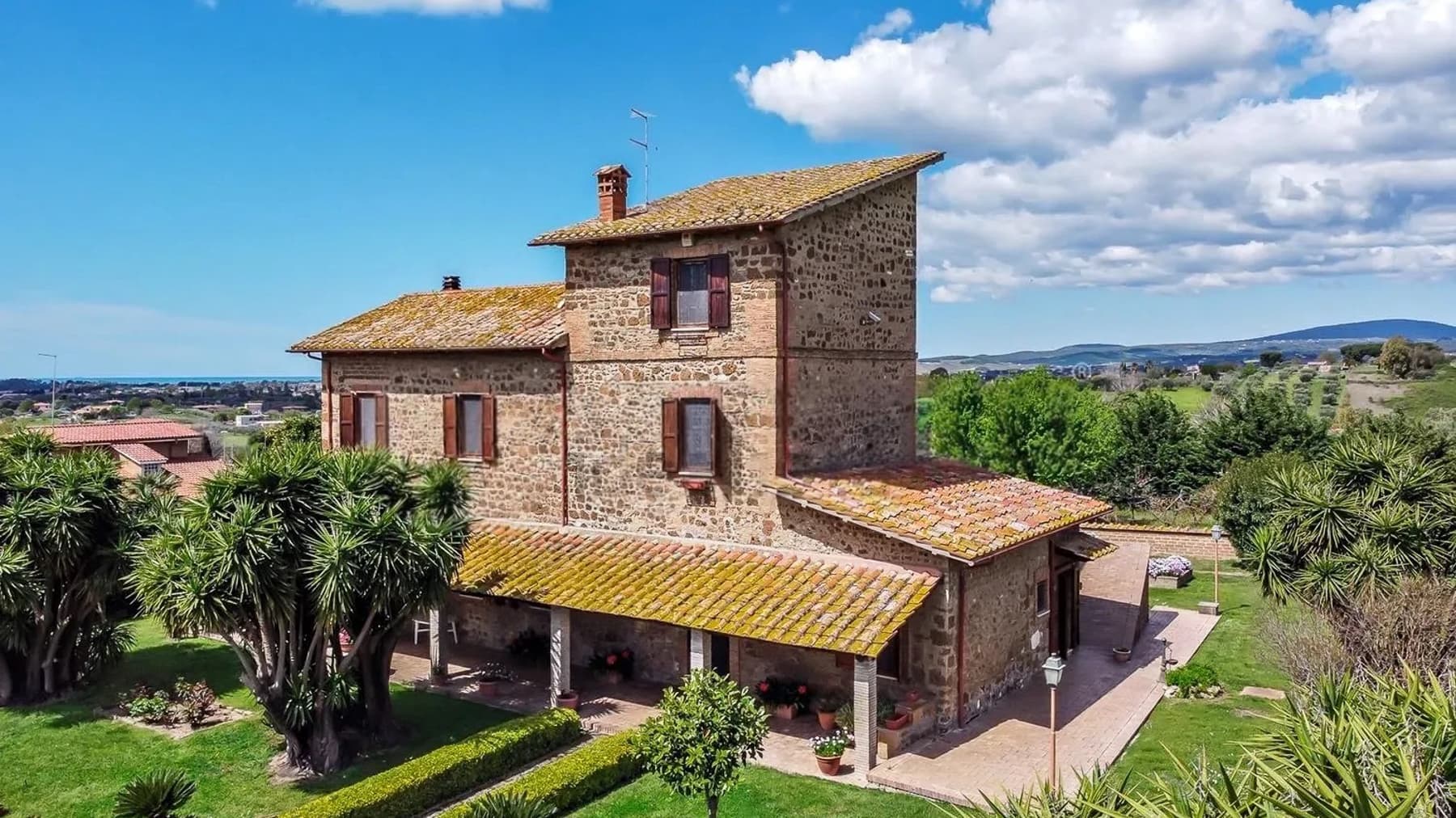 Charming Villa in Cerveteri, Lazio