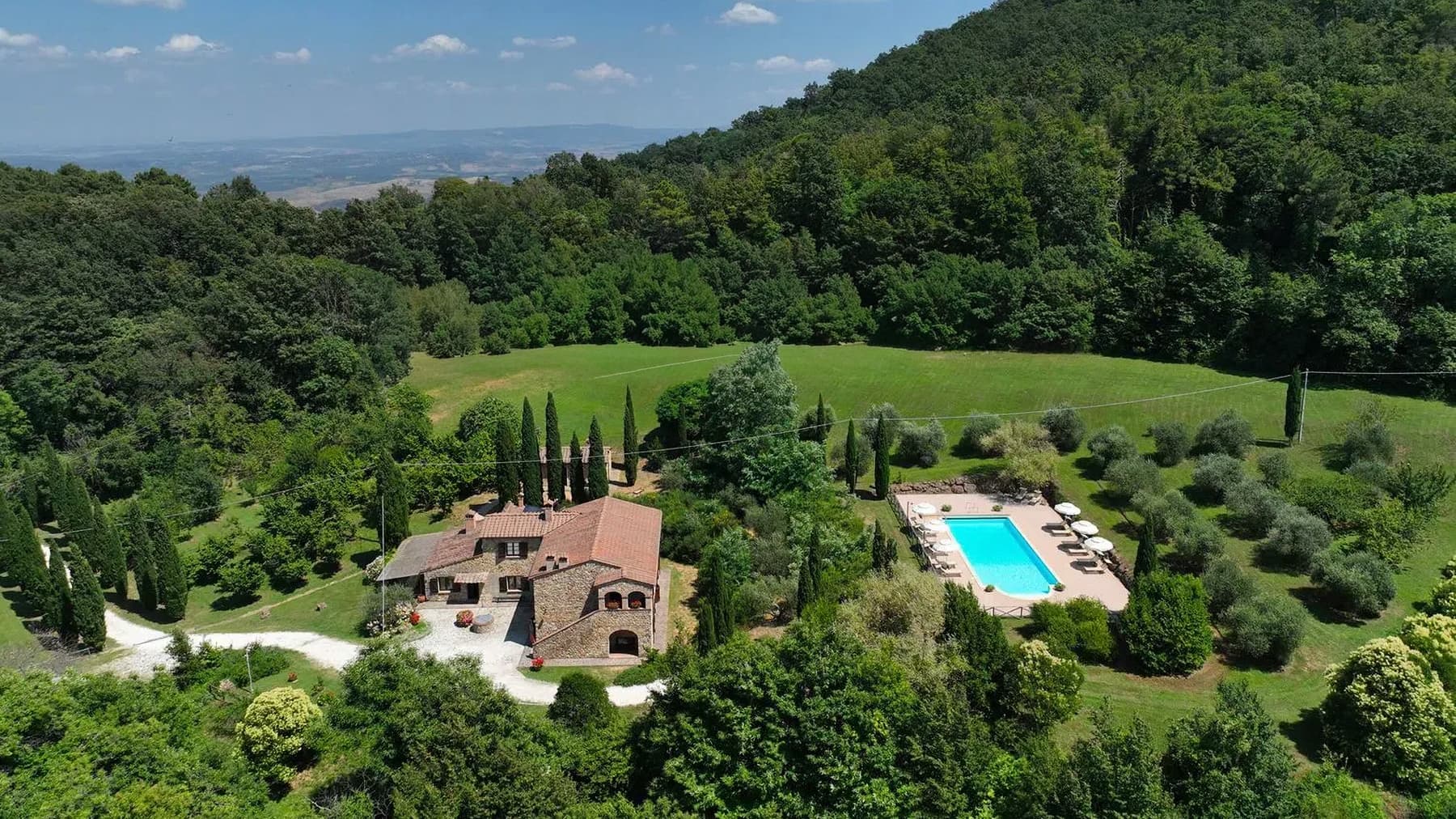 Casale Toscano con Piscina e Viste a Rivalto