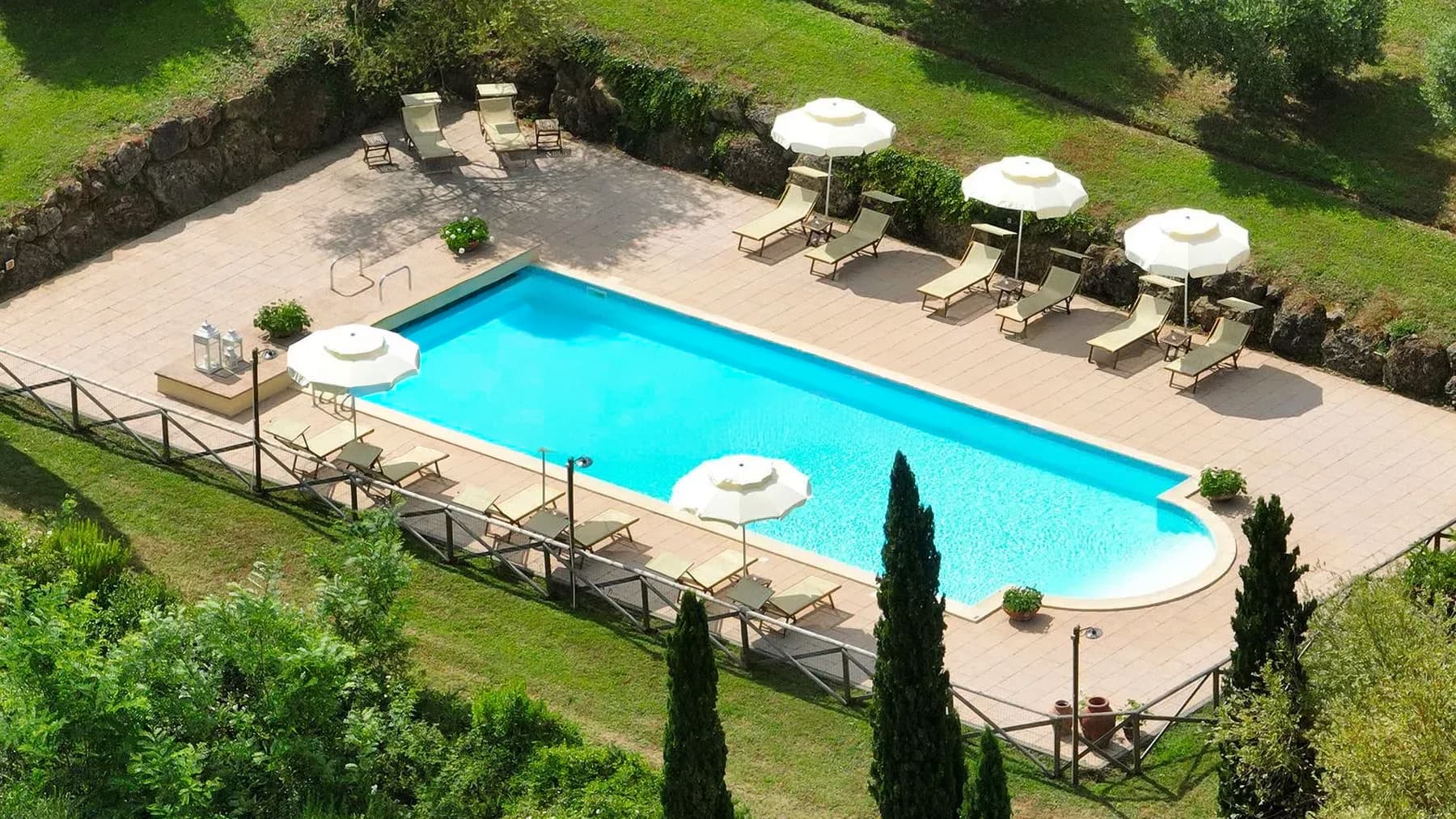 Casale Toscano con Piscina e Viste a Rivalto