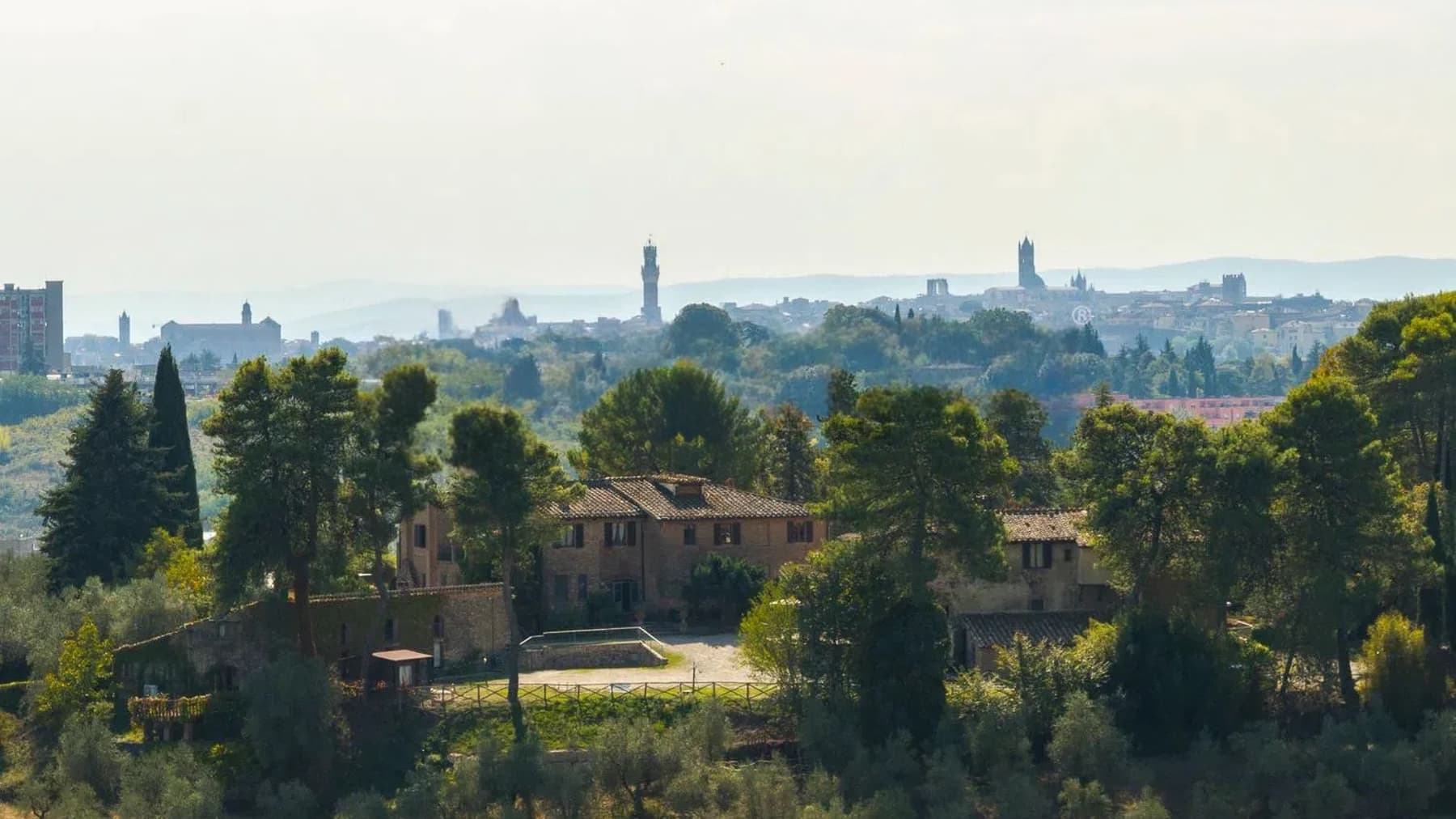 Charming Country House in Siena, Tuscany