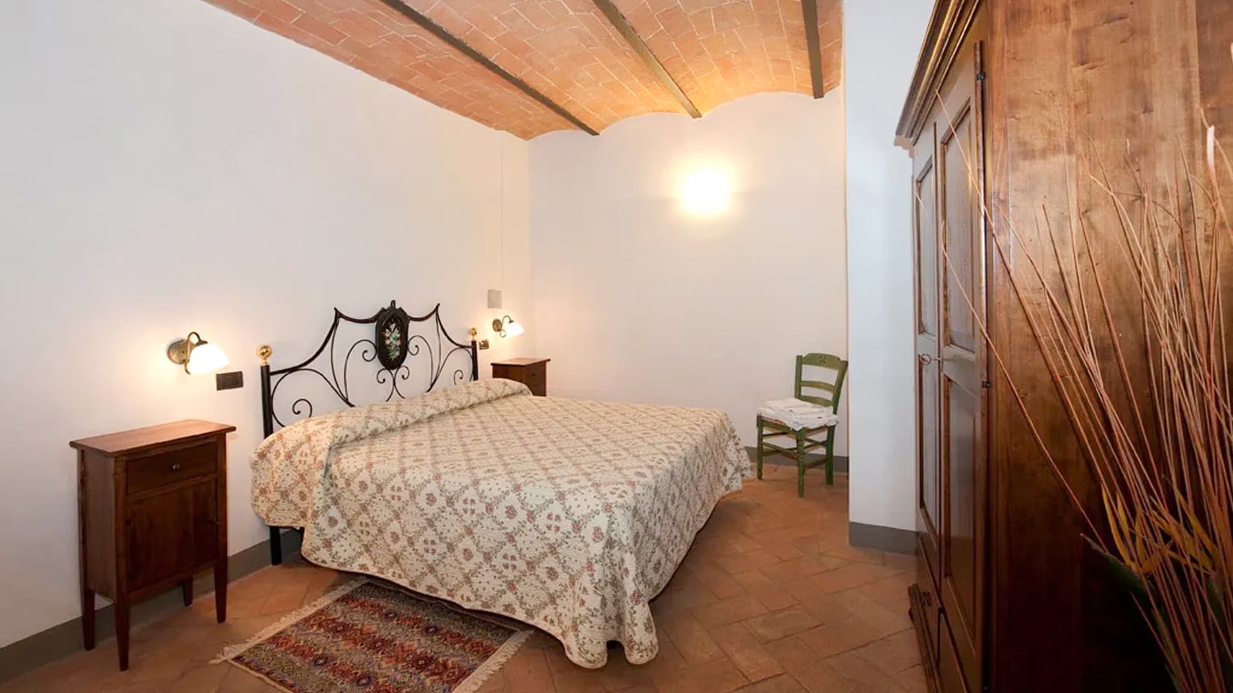 Rustic Country House in Montebradoni, Tuscany