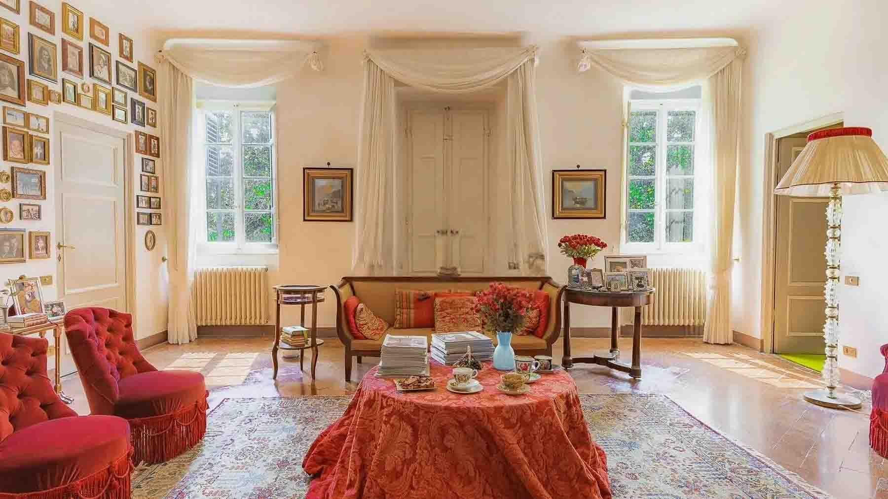 Charming Villa in Lucca, Tuscany