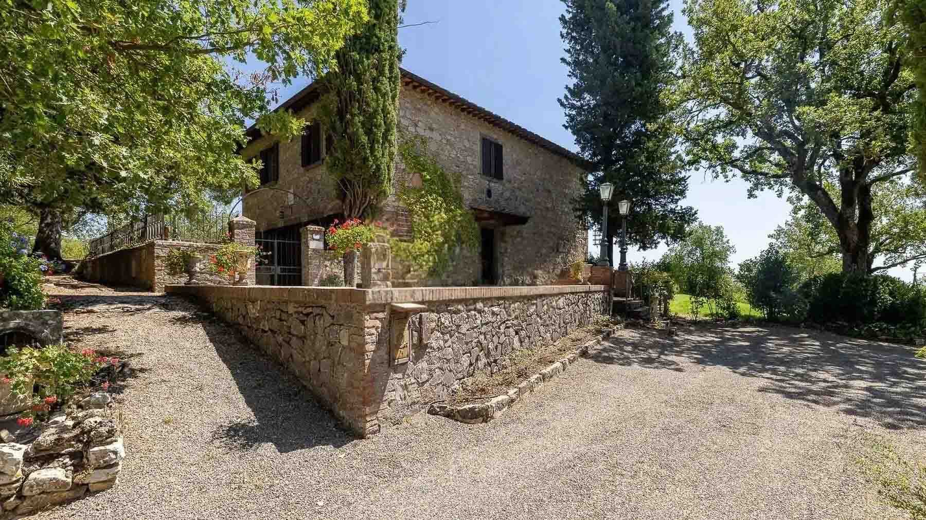 Rustic Country House in Chianti, Tuscany