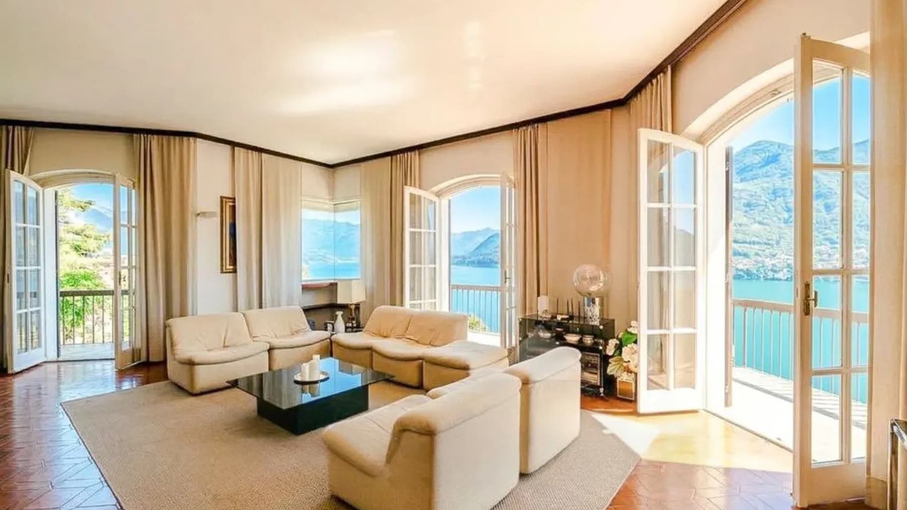 Villa con vista Lago di Como a Moltrasio