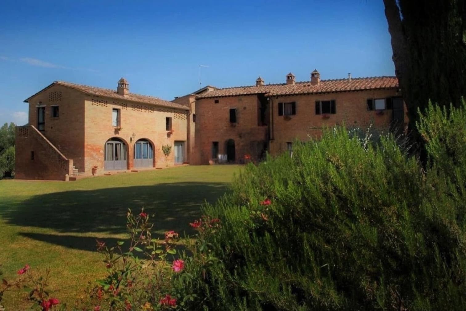 Charming Country House in Siena, Tuscany Countryside