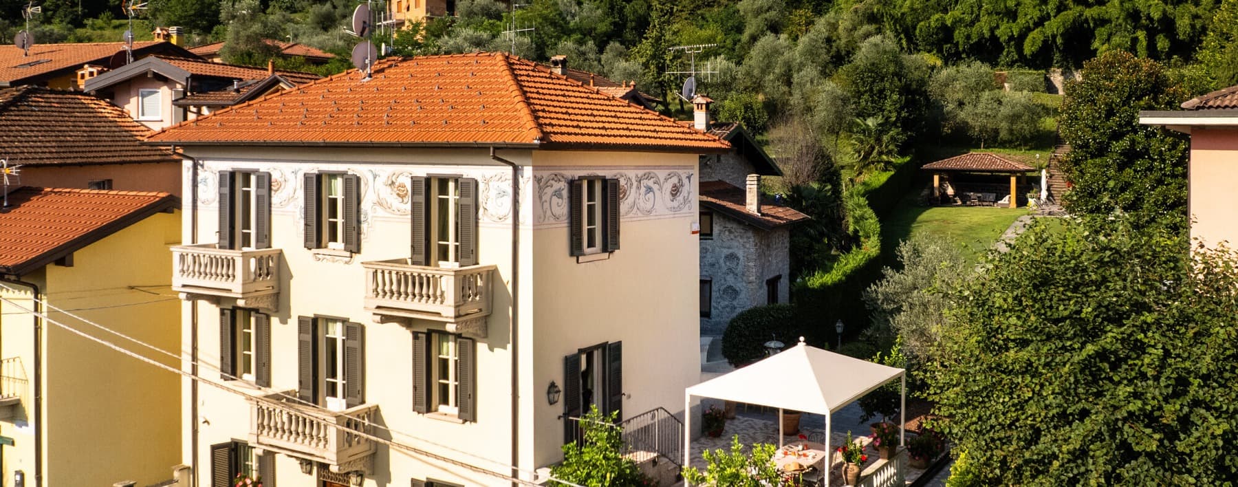 Casa indipendente a Oliveto Lario, Lago di Como