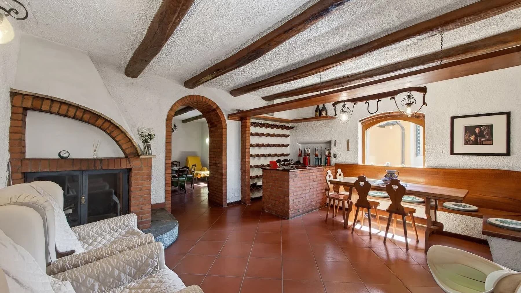 Interiors (20)