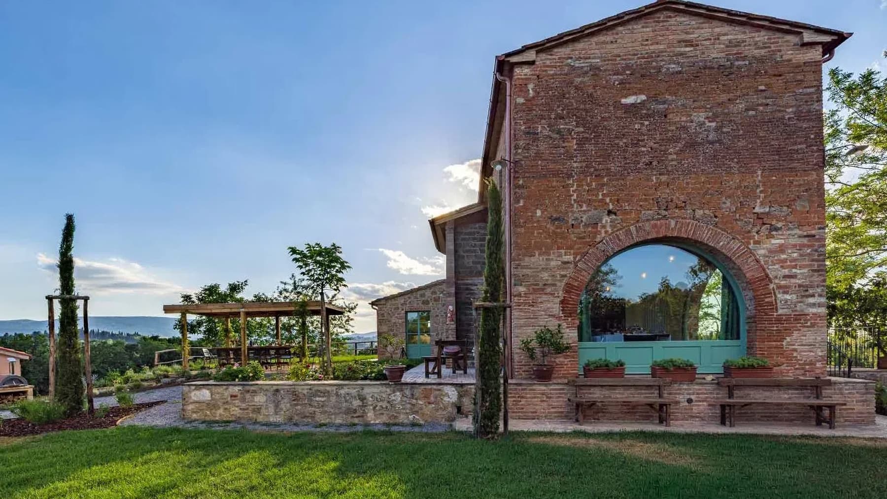 Rustic Country House in Chiusi, Tuscany