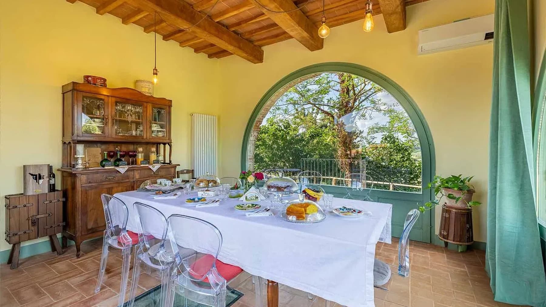 Rustic Country House in Chiusi, Tuscany