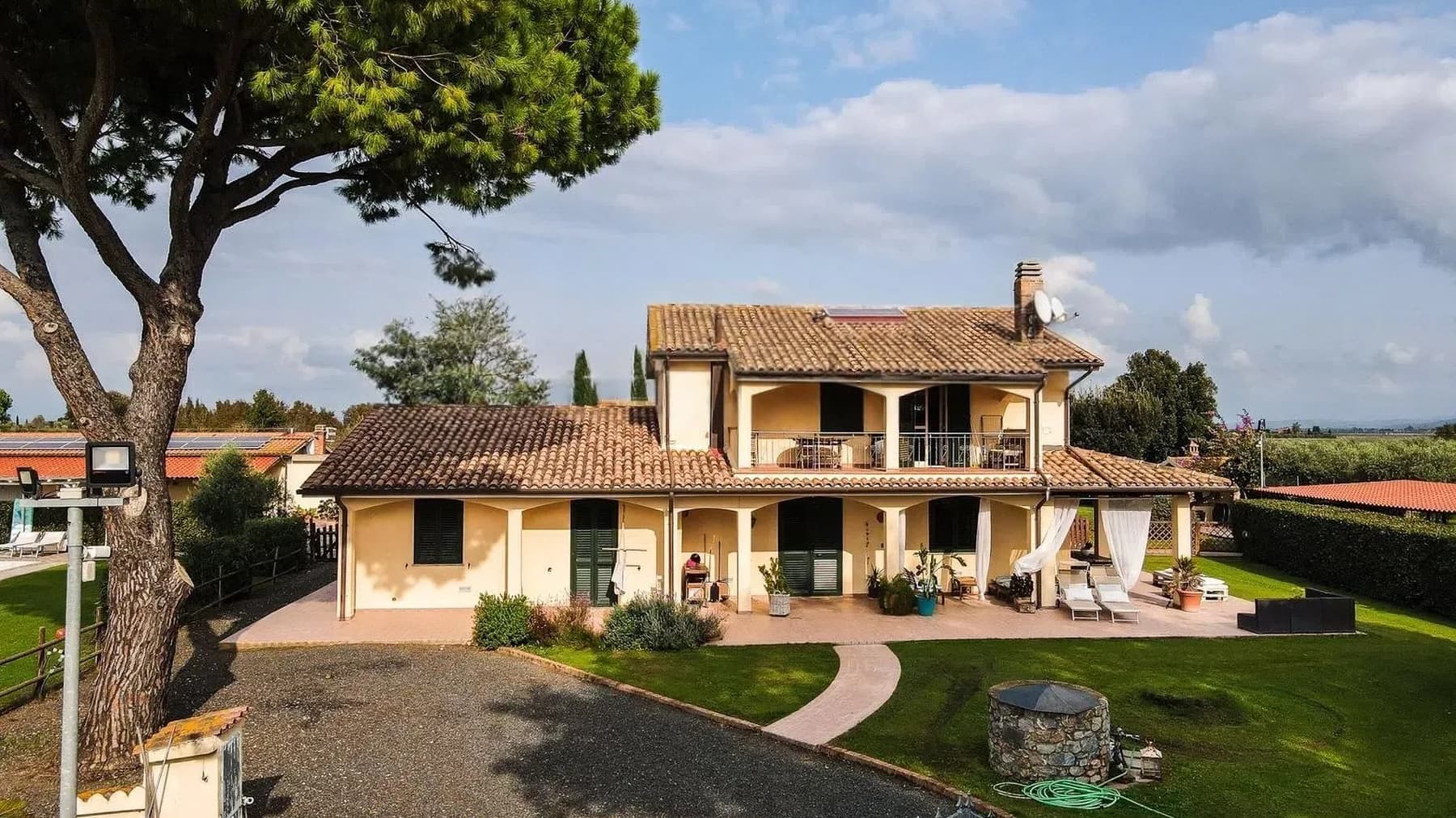 Casale con piscina e parco, vicino al mare di Grosseto