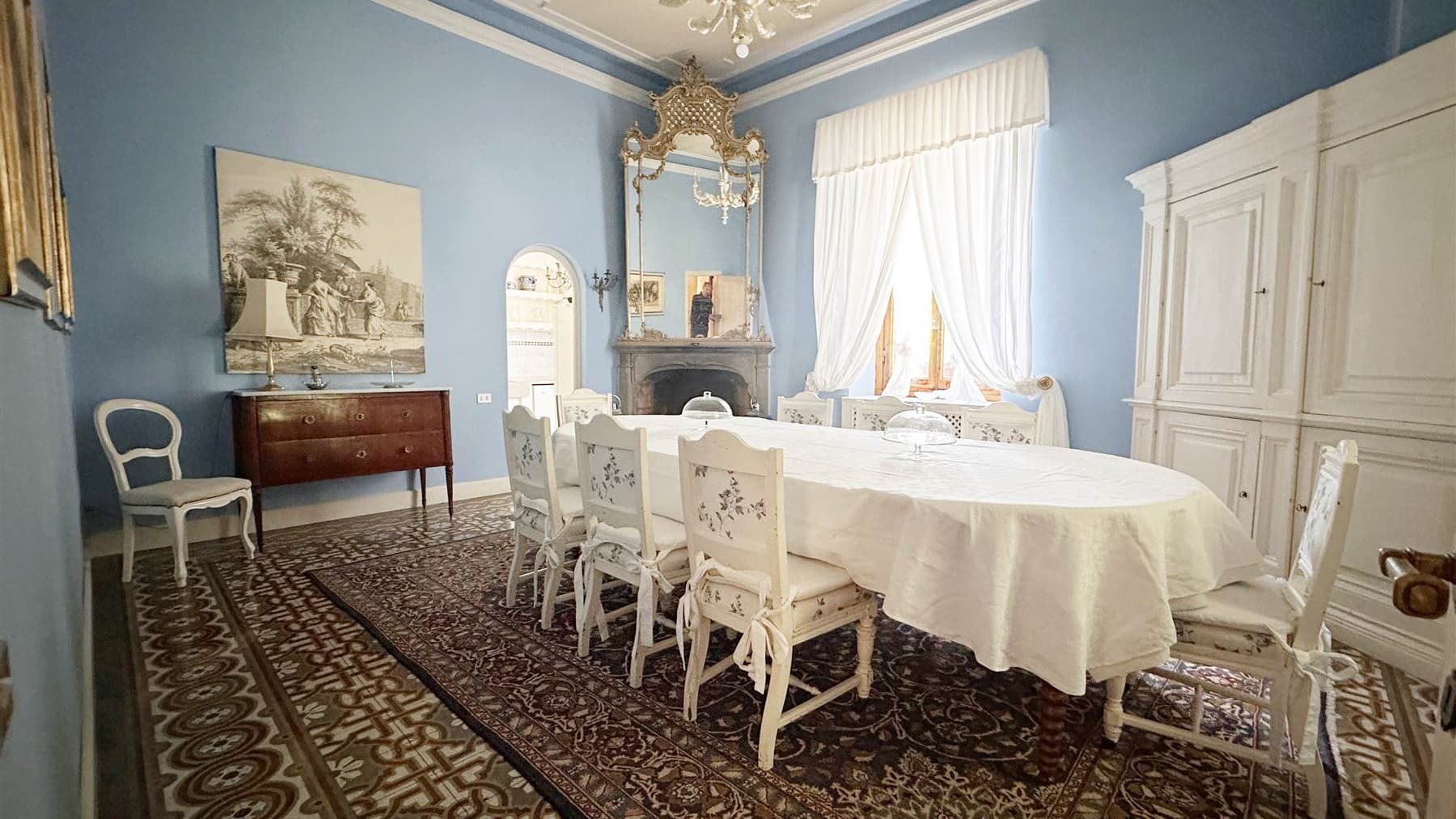 Villa panoramica a Pontassieve, Toscana con ampio giardino
