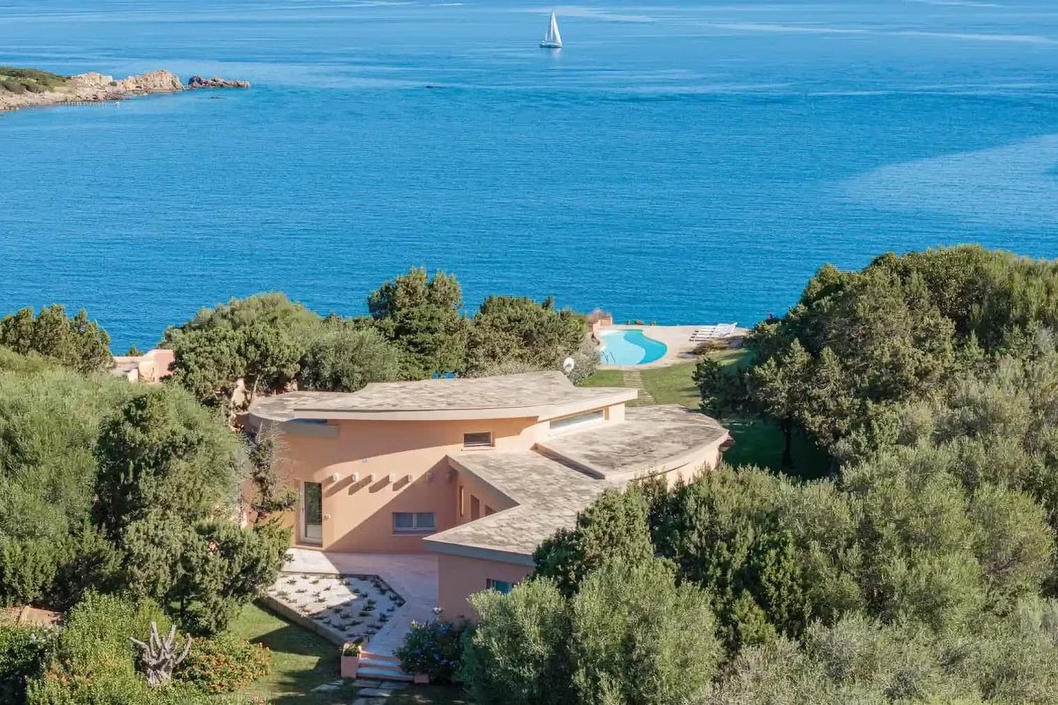 Villa in Porto Cervo, Olbia - Discover Sardinia's Charm