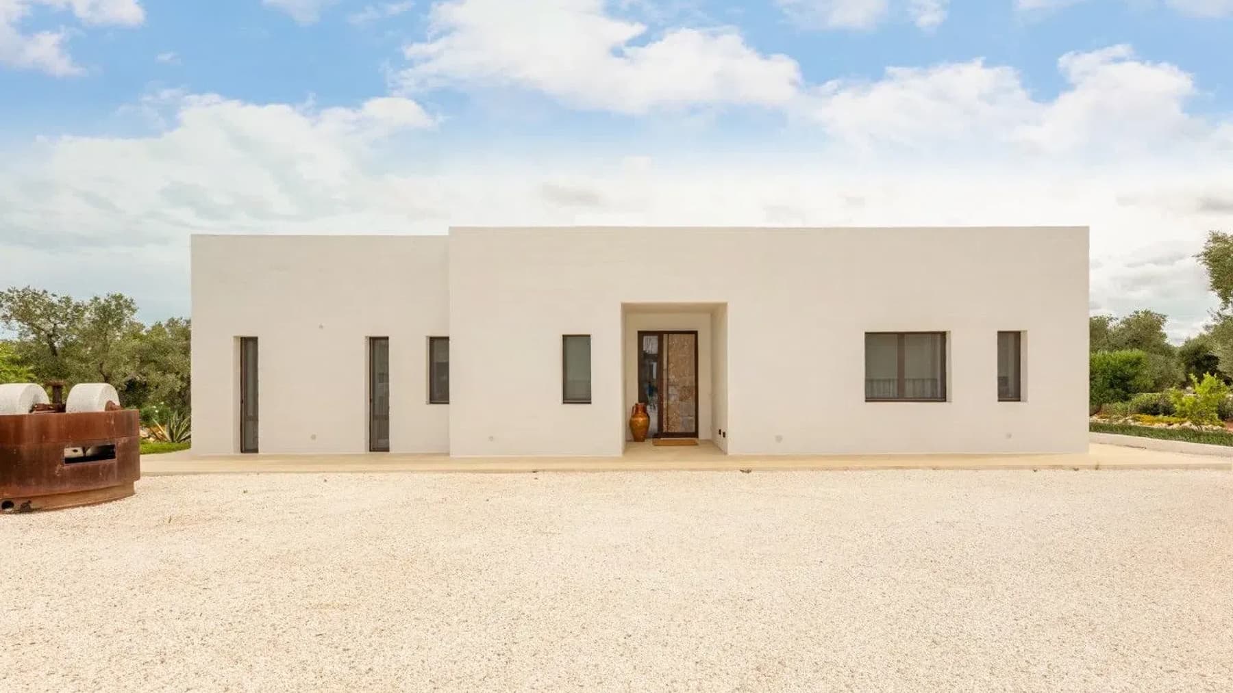 Villa di Lusso con Piscina a Carovigno, Puglia