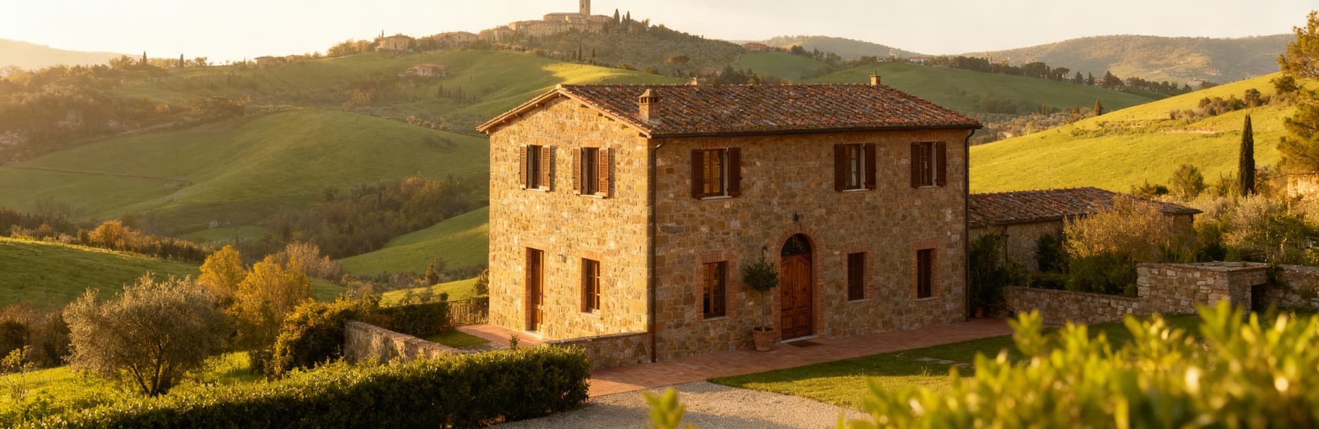 Rustic farmhouses for sale in Arezzo, surrounded by Tuscany's hills, medieval villages, and stunning landscapes.