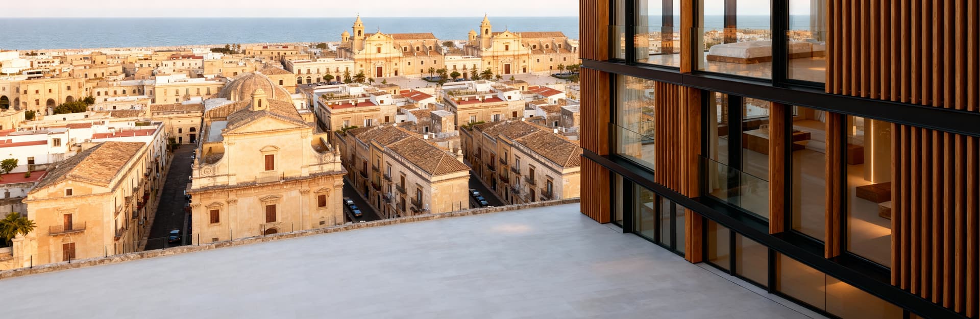 Seaside properties for sale in Siena province, featuring beautiful coastal views and delicious Tuscan cuisine.