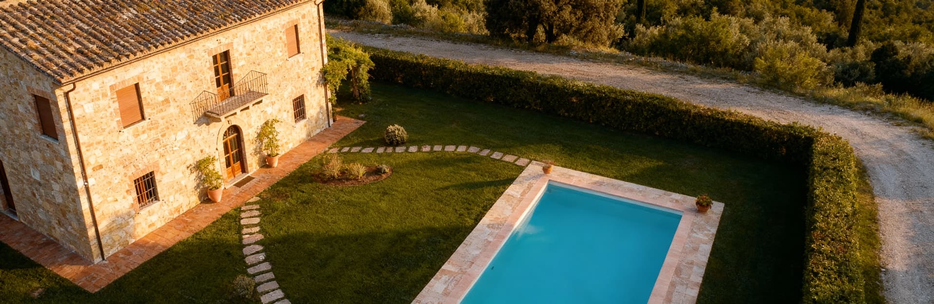 Luxurious villas for sale in Rome, Lazio, showcasing stunning landscapes, rich history, and modern architectural designs.
