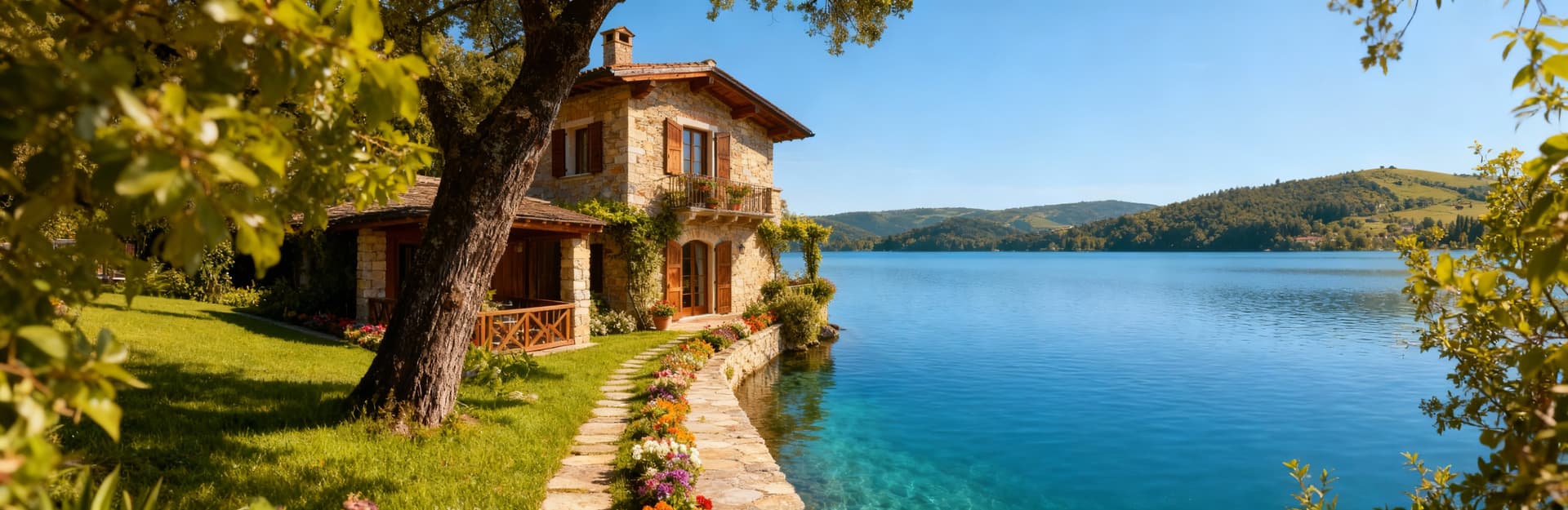 Luxury villas for sale in Città, Umbria, showcasing stunning landscapes and historic architecture in a tranquil setting.