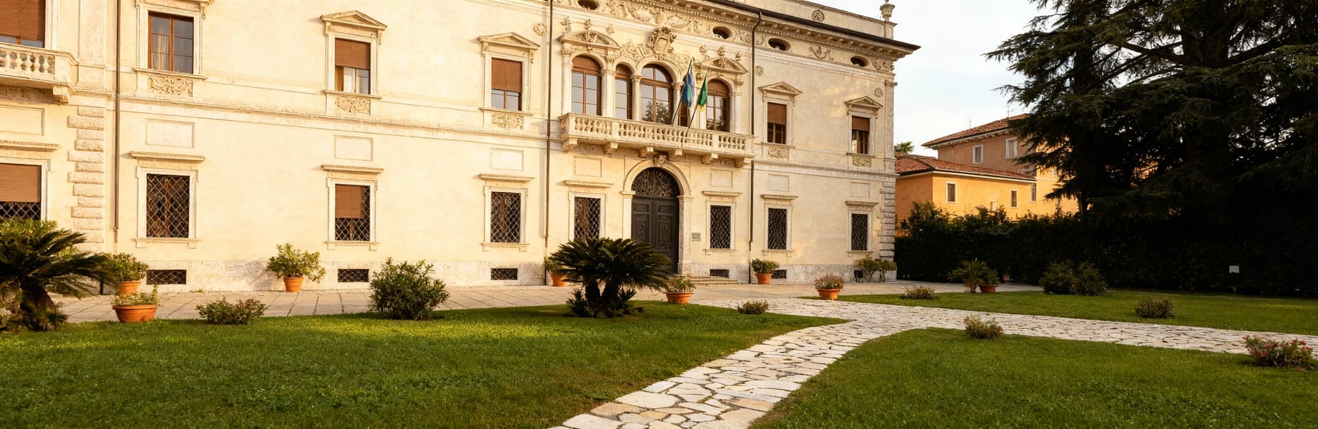 Independent houses for sale in Brescia's countryside, showcasing scenic views, rich greenery, and charming architecture.