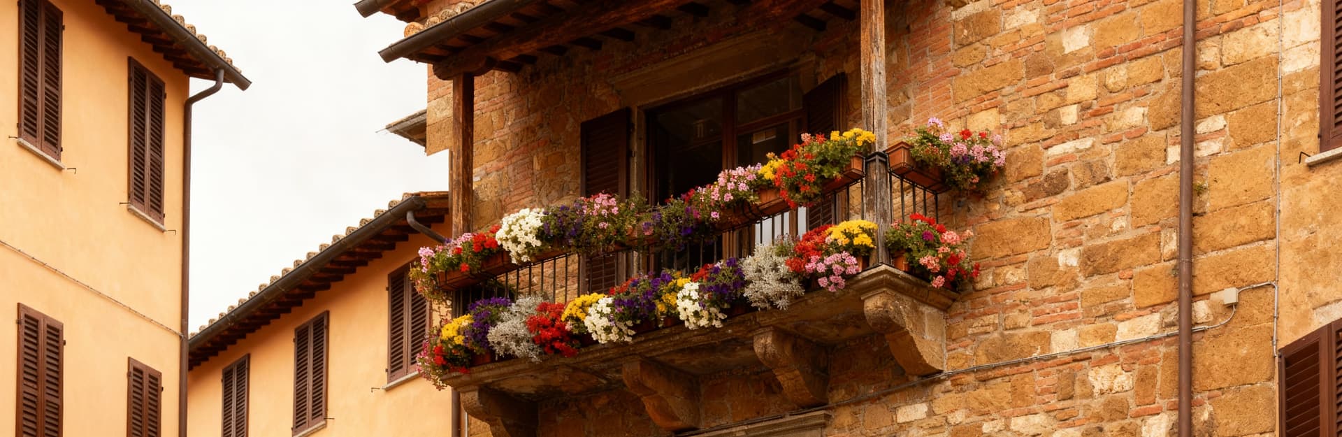 Rustic properties for sale in Prato's countryside, Tuscany, showcasing historical charm and stunning natural landscapes.