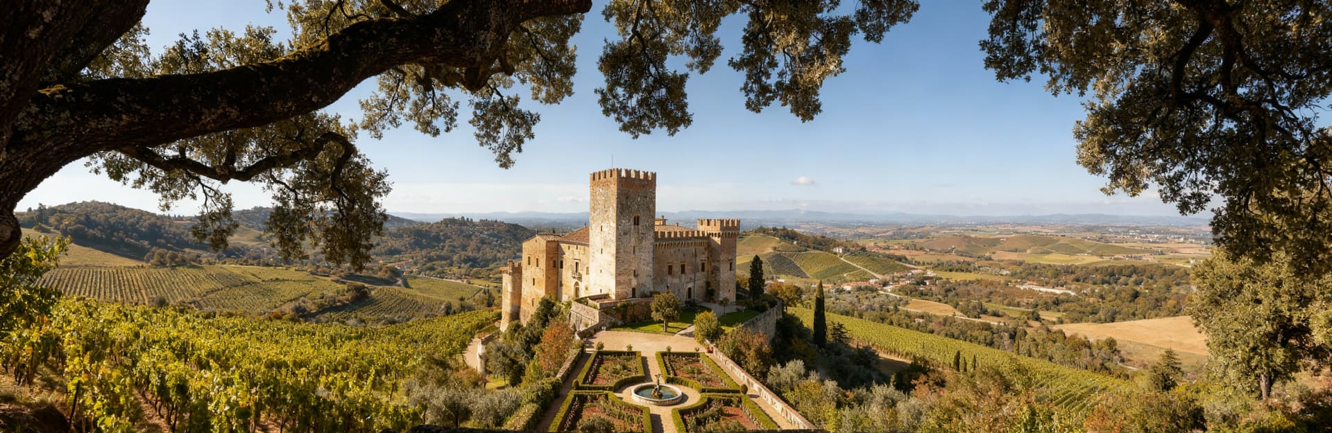Stunning palaces for sale in Siena's Campagna area, surrounded by breathtaking hills, vineyards, and olive groves.
