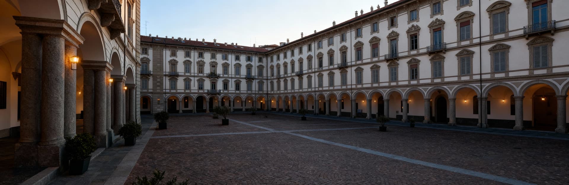 Elegant villas for sale in Turin's countryside, featuring lush landscapes, modern comforts, and breathtaking views.