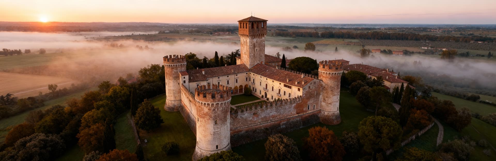 Luxurious villas for sale in the enchanting Venetian countryside, surrounded by stunning landscapes and rich culture.