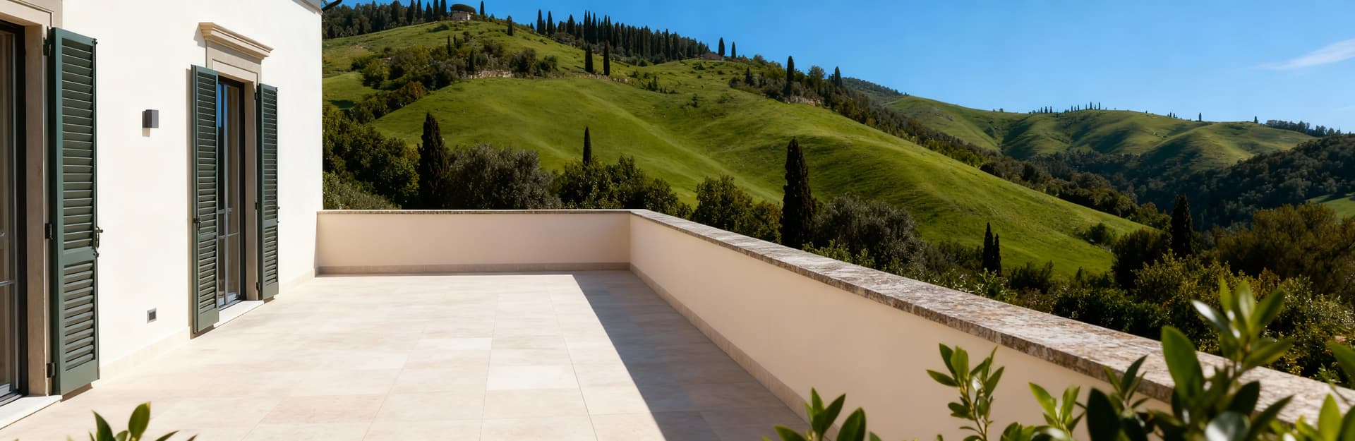 Charming townhouses for sale in Florence, Tuscany, showcasing breathtaking views and rich cultural heritage.
