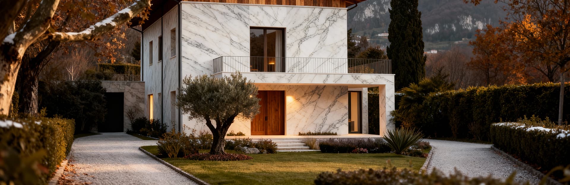 Independent houses for sale in Massa-Carrara, showcasing beautiful Tuscan landscapes with sea and mountain views.