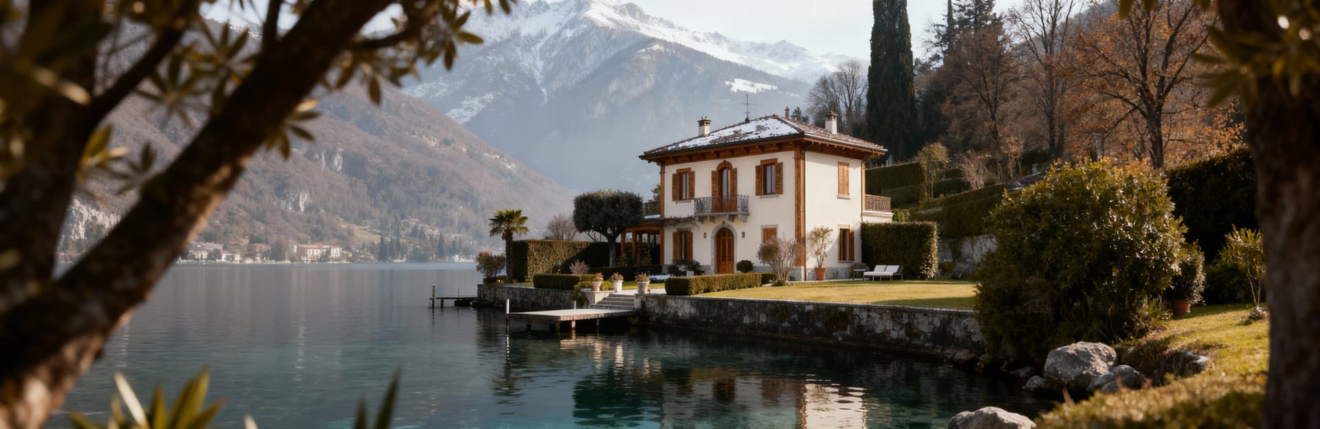 Independent houses for sale in Lombardy, Lakes area, showcasing stunning landscapes, rich culture, and premium living.