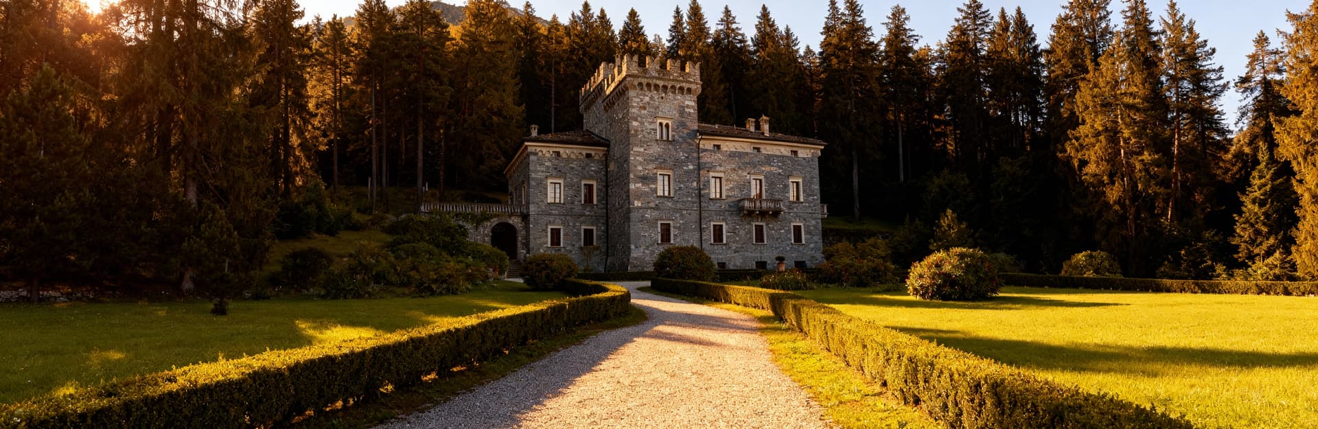 Charming rustic villas and country houses for sale in the picturesque Lombardy countryside, surrounded by vineyards and hills.