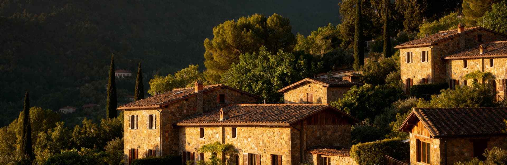 Charming farmhouses for sale in Pistoia, featuring beautiful natural surroundings and local tradition for rural tourism investment.