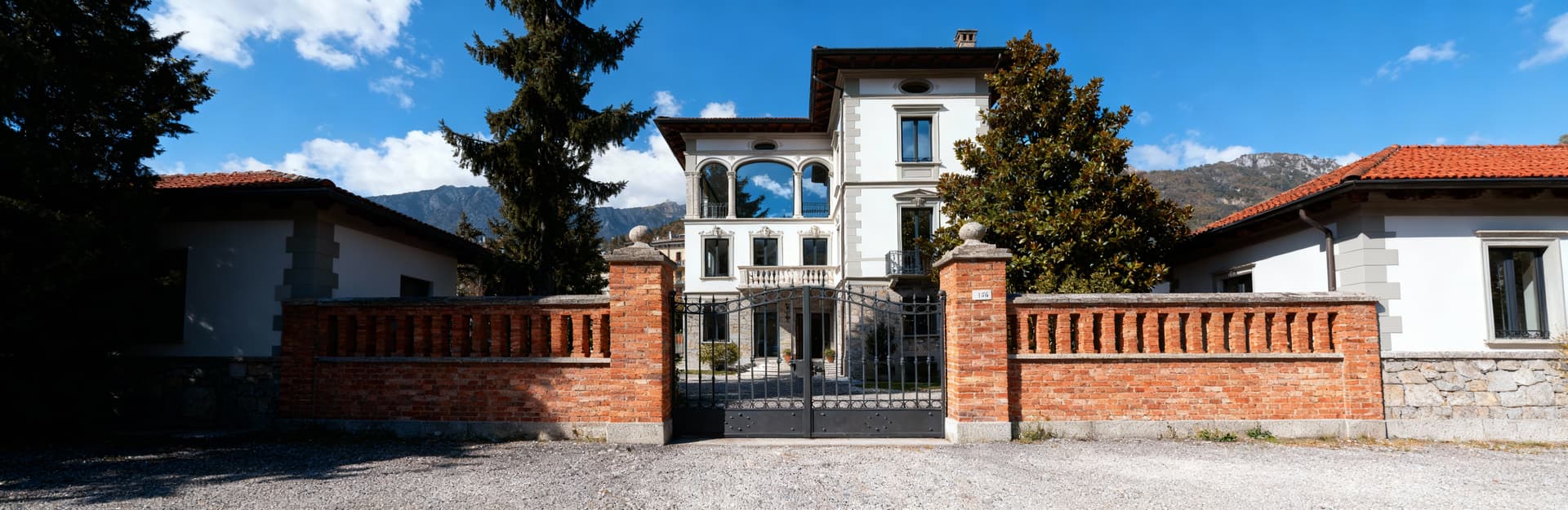 Luxury villas for sale in urban Valle d'Aosta, blending elegance with convenient access to local amenities.