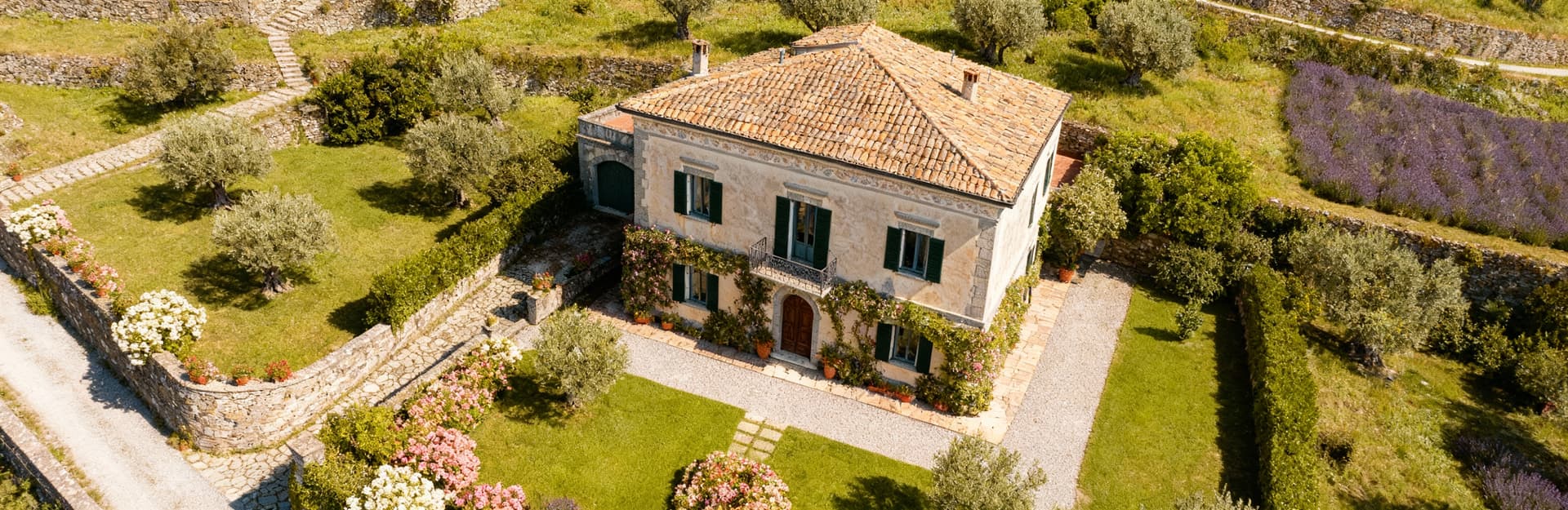 Apartments for sale in La Spezia, Campagna area, featuring stunning views and a serene atmosphere in picturesque Liguria.