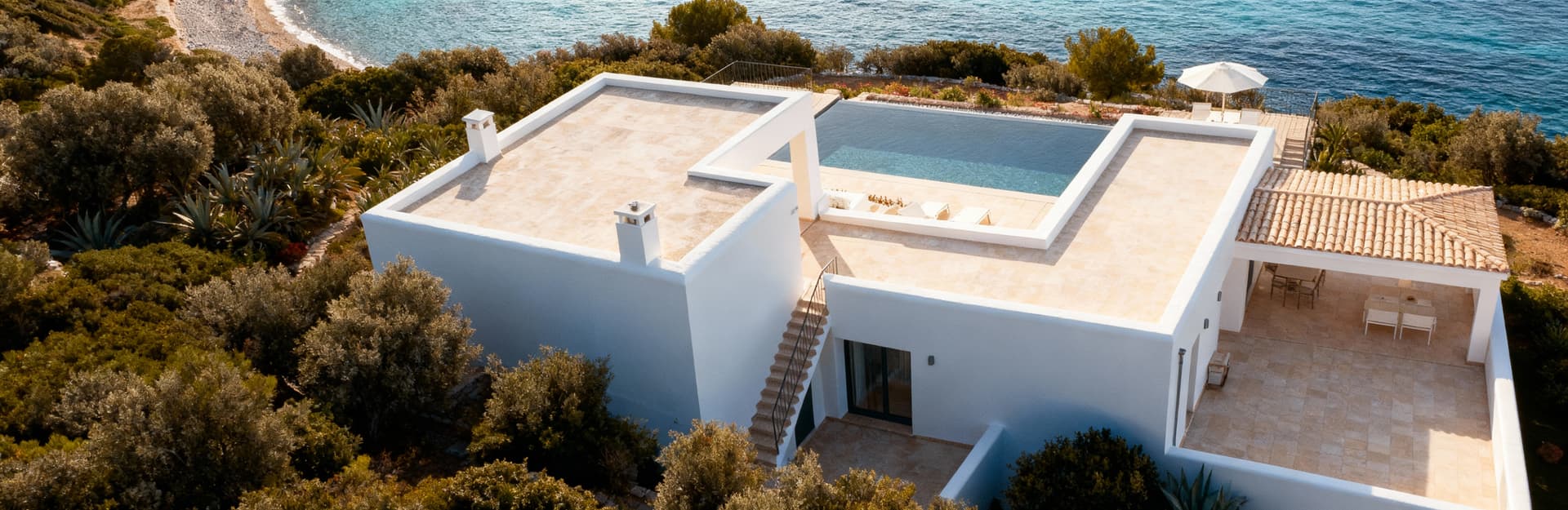 Luxury villas for sale in Elba Island, Tuscany, offering stunning sea views amidst unique landscapes and rich history.