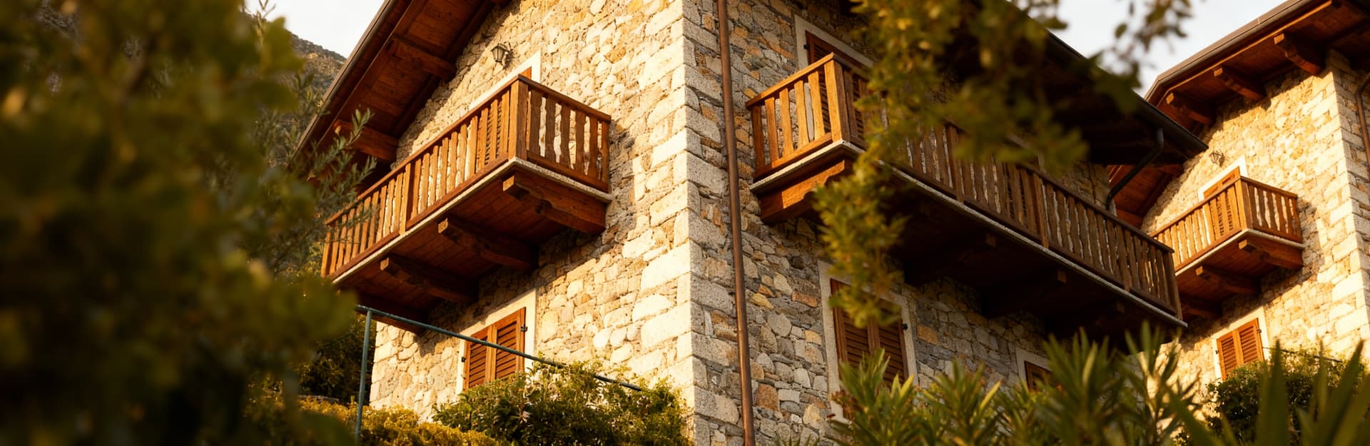 Charming semi-detached homes for sale in Lake Garda, featuring elegant architecture and modern amenities.