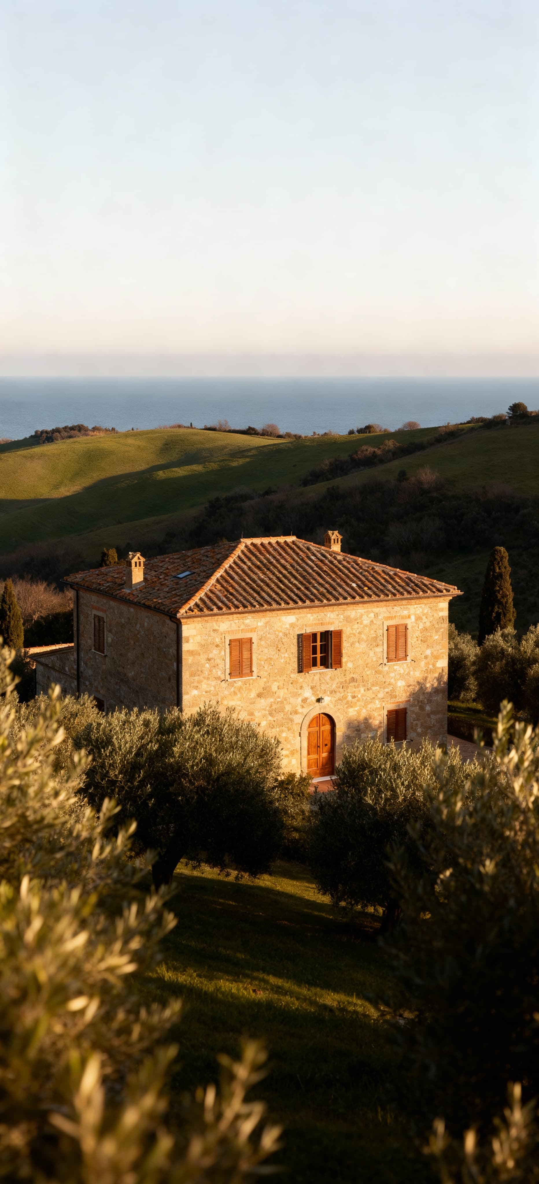 Luxury real estate for sale in Grosseto, showcasing elegant villas, historic homes, and stunning Tuscan landscapes.