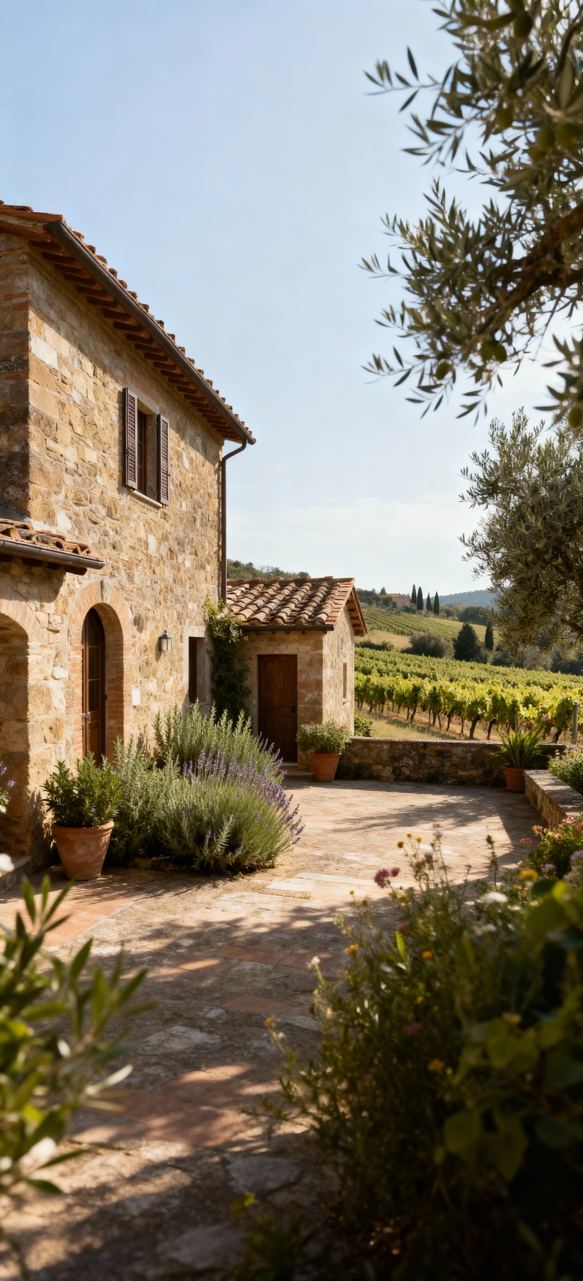 Luxury real estate for sale in the picturesque Campagna area of Veneto, featuring elegant villas and historic estates.