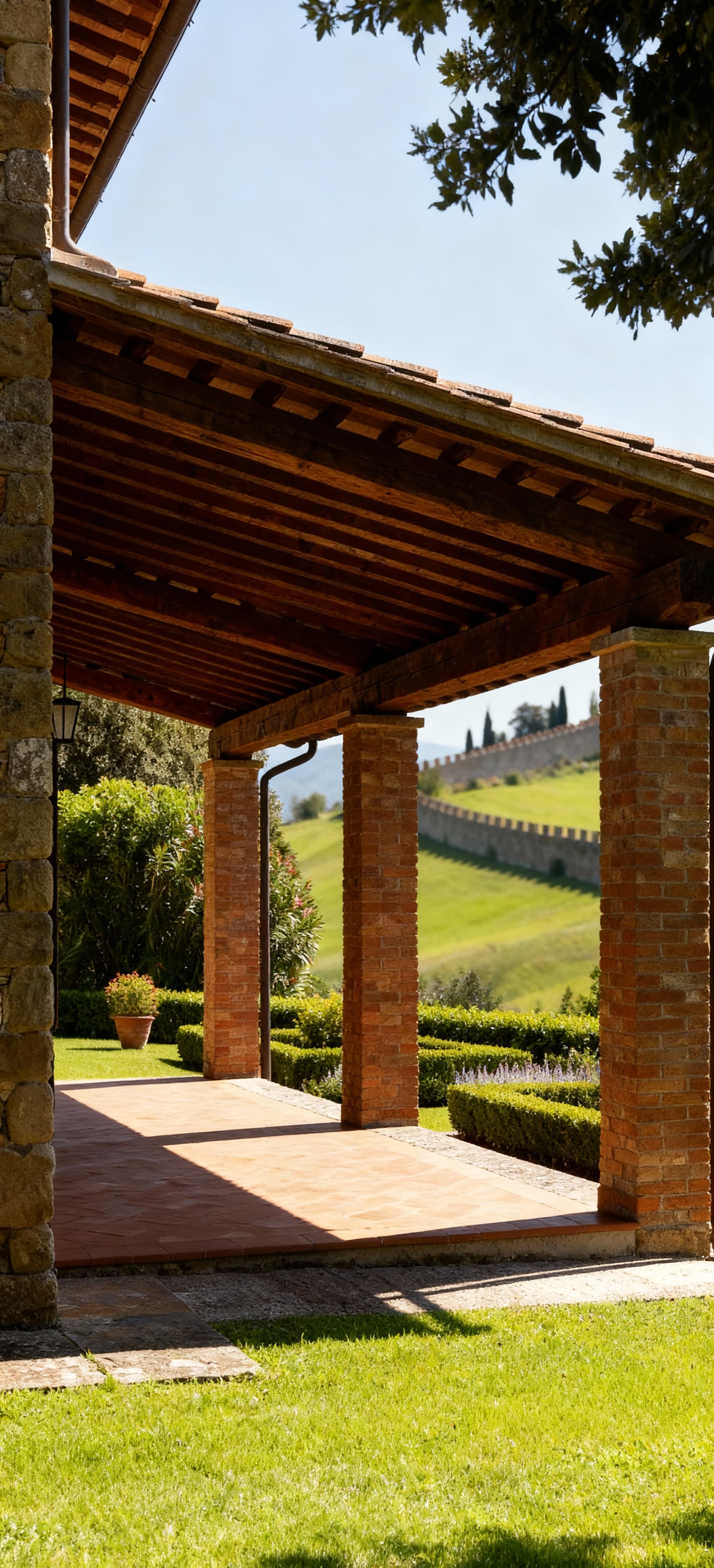 Luxury villas for sale in Lucca, showcasing stunning architecture and scenic Tuscan landscapes, perfect for lifestyle seekers.