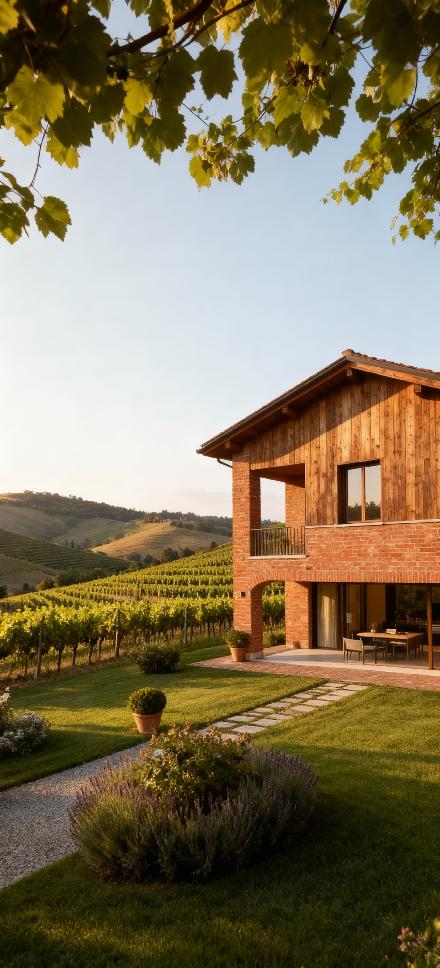 Luxury properties for sale in Piacenza, Emilia-Romagna countryside, featuring elegant villas and stunning views.