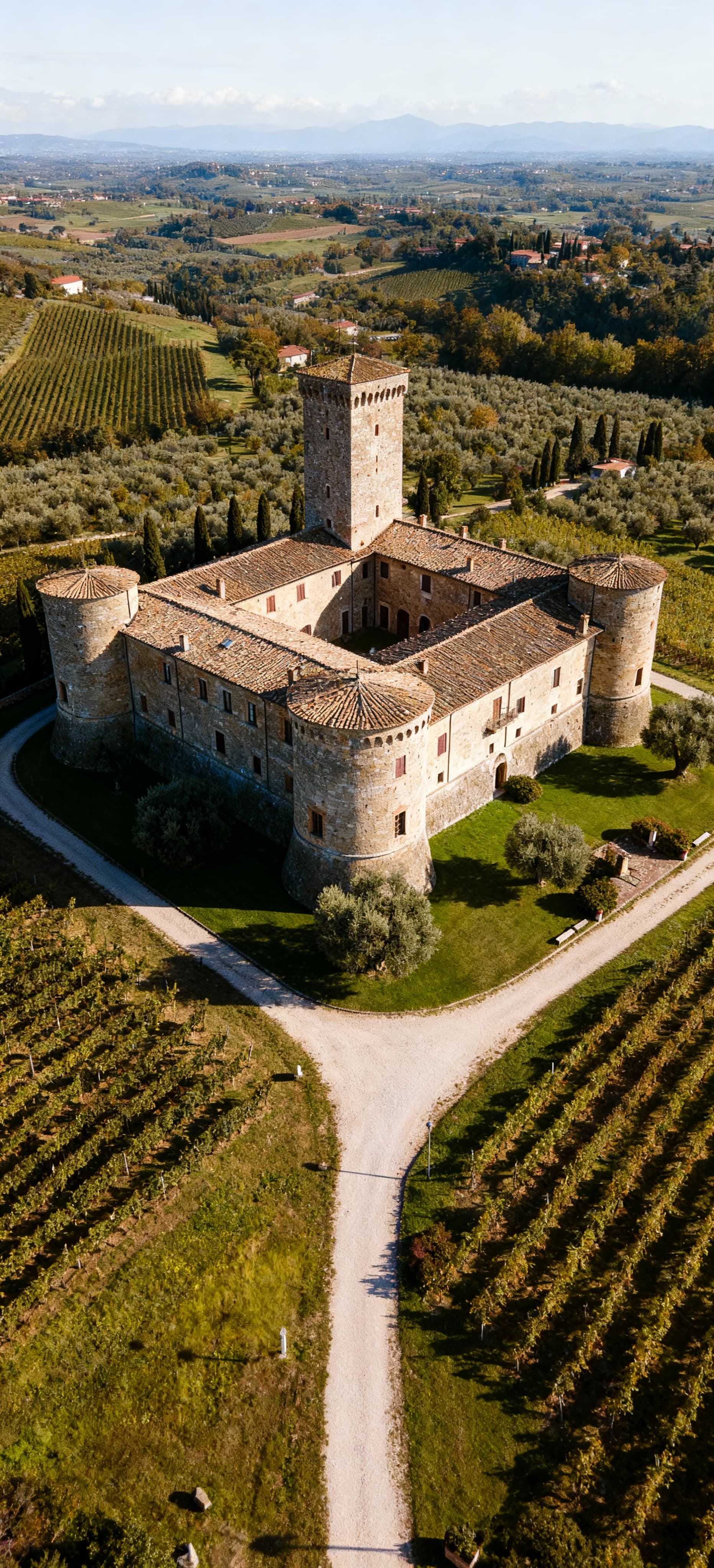 Luxury properties for sale in Livorno, Tuscany, featuring stunning countryside views, elegant villas, and historic castles.