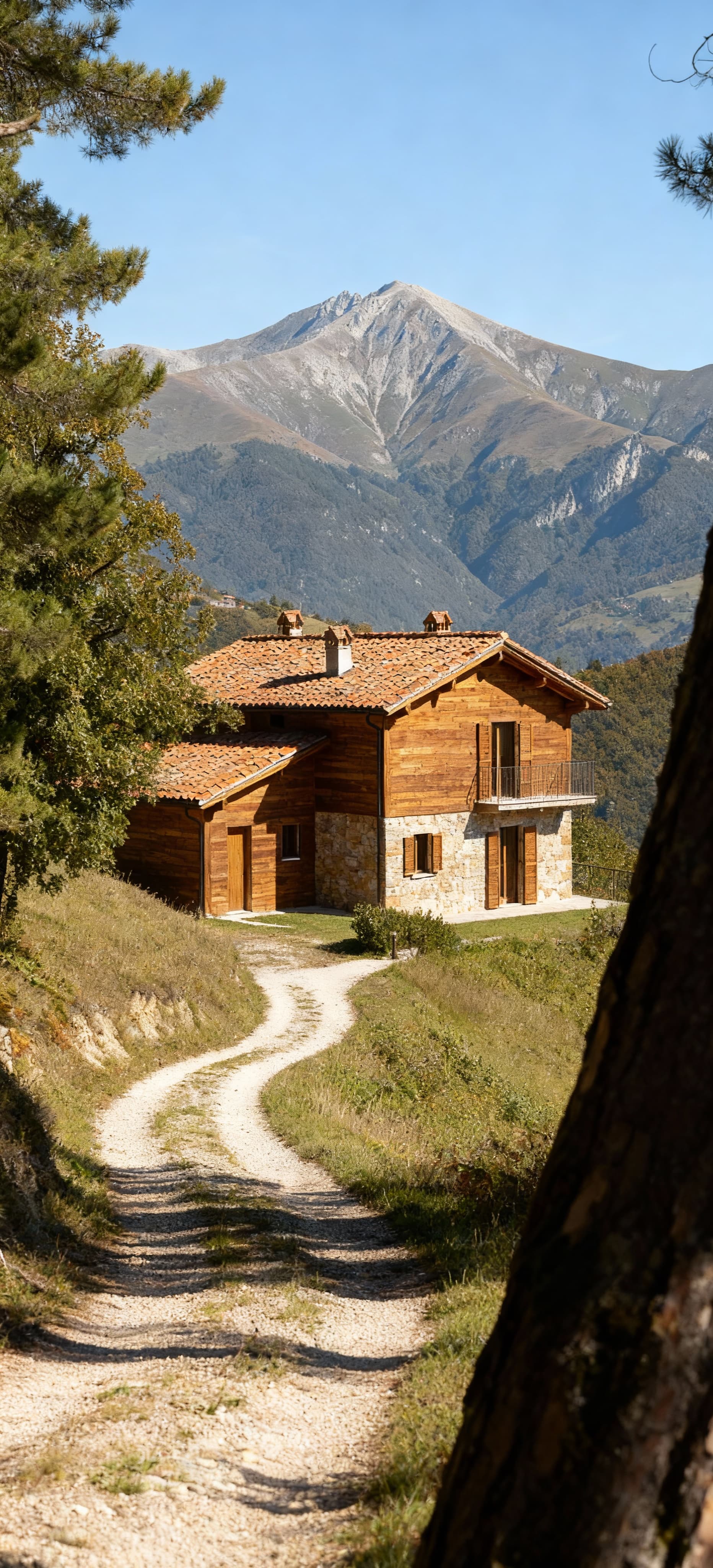 Charming rustic properties for sale in Città, Tuscany, showcasing stunning landscapes and authentic Italian living.