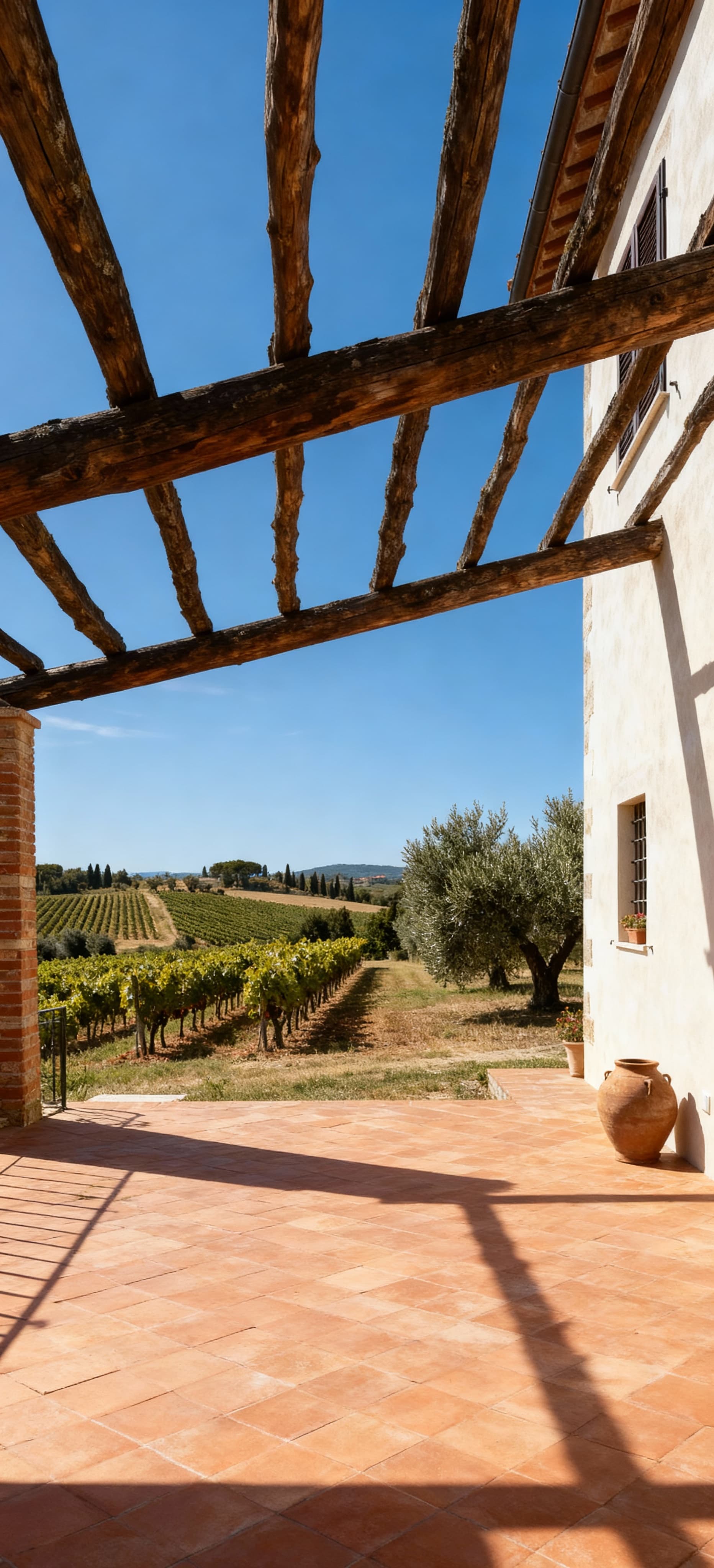 Rustic properties for sale in Arezzo's stunning landscapes, showcasing Tuscany's rich history and charming architecture.