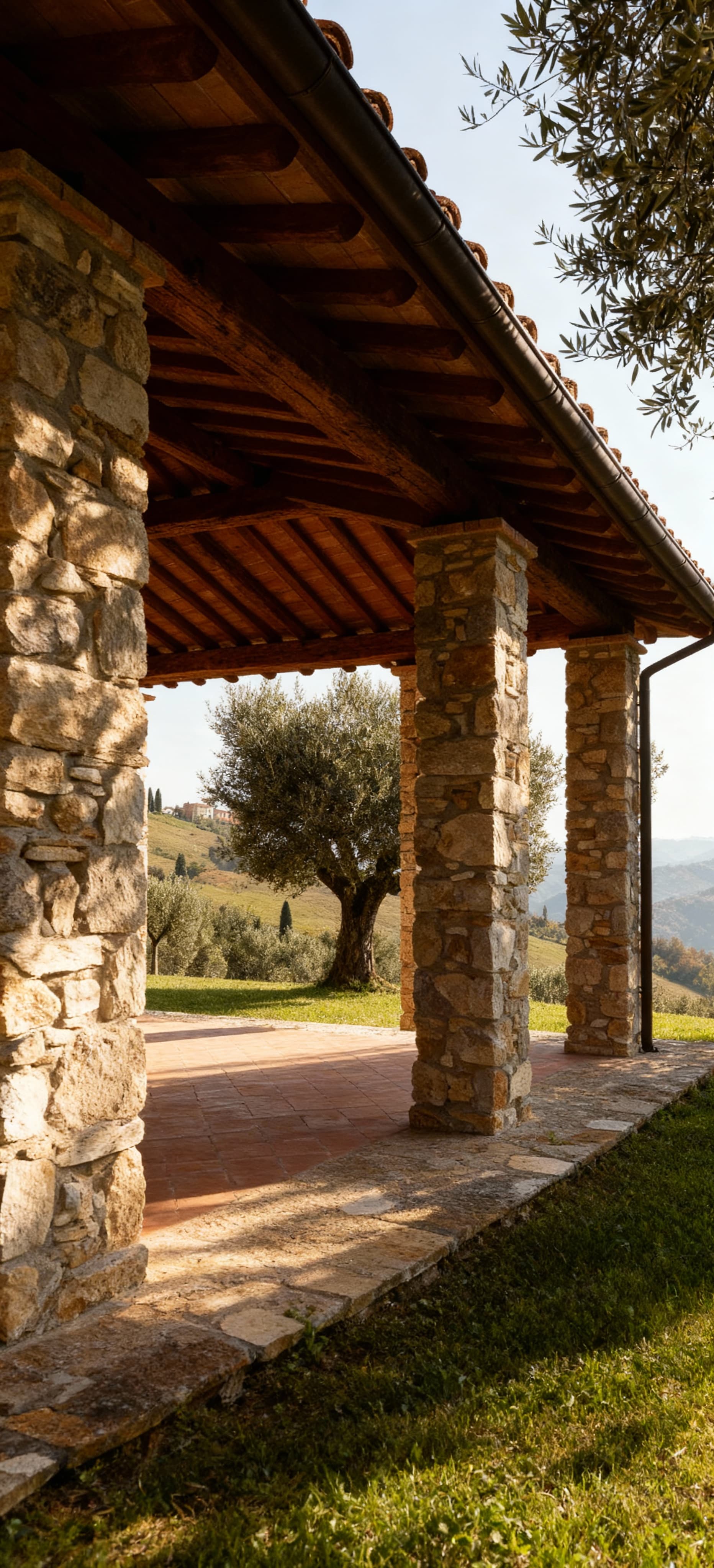 Luxury apartments for sale in Milan's vibrant Città area, featuring modern skyscrapers and historic neighborhoods.